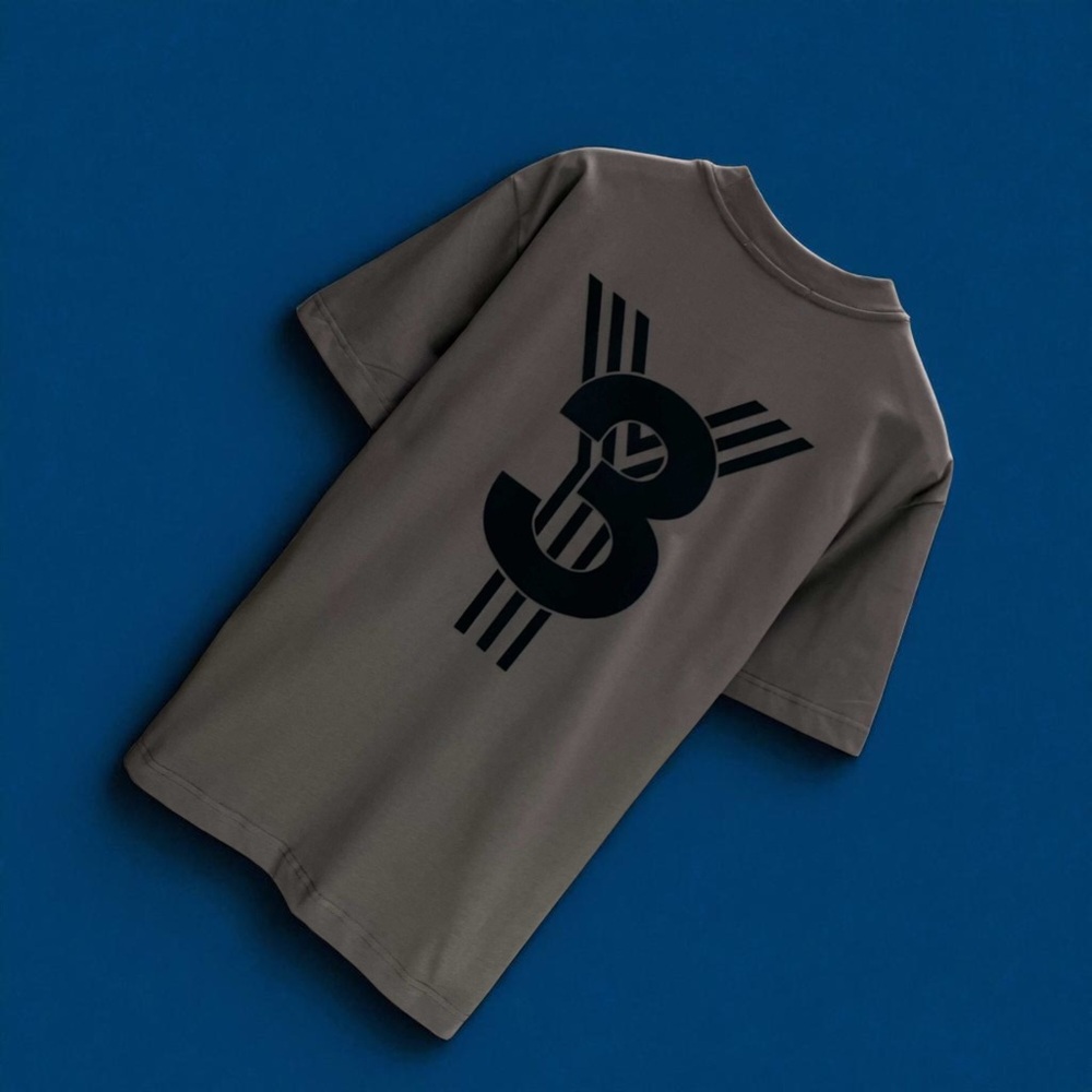 ✨Y-3 Gray Short Sleeve Tee with Black Logo✨